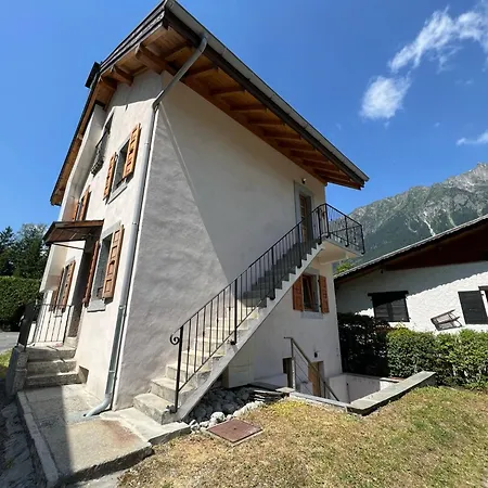 Trailside Town * シャモニー